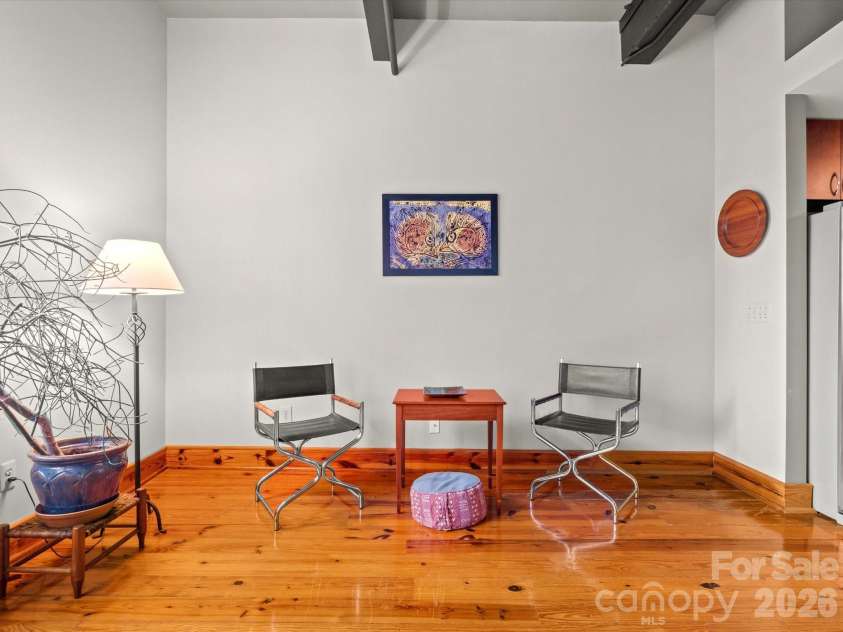 100 Coxe Avenue, Asheville, NC 28801.  MLS# CAR4307768, YatesRealty ID 4570. 