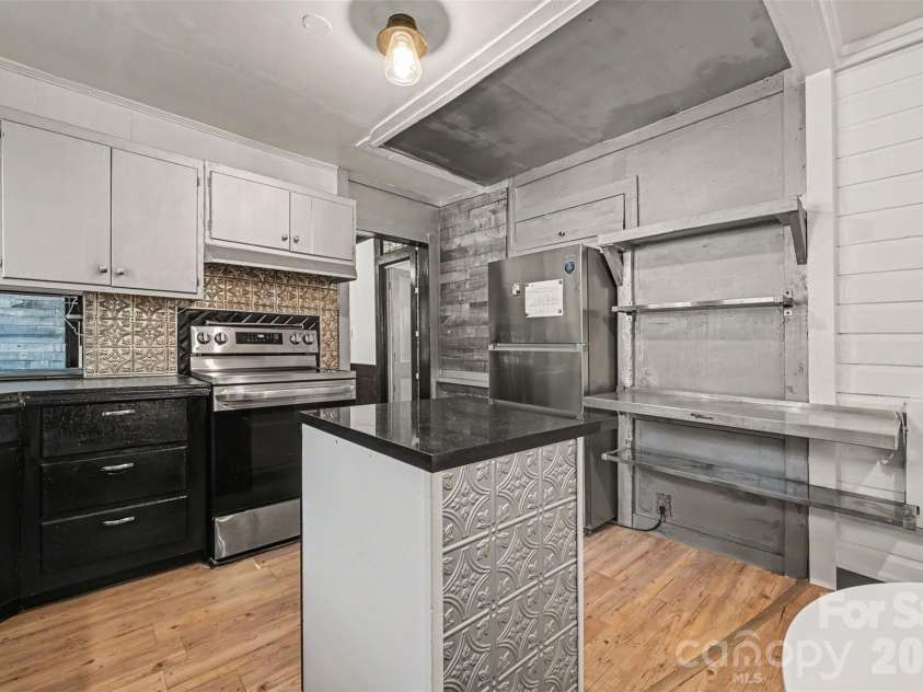 237 Simpson Drive, Concord, NC 28025.  MLS# CAR4416767, YatesRealty ID 45701. 