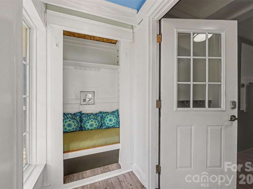 237 Simpson Drive, Concord, NC 28025.  MLS# CAR4416767, YatesRealty ID 45701. 