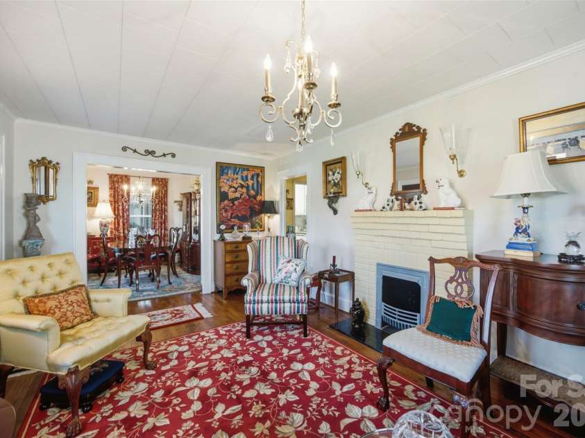 204 Memorial Drive, Clover, SC 29710.  MLS# CAR4416477, YatesRealty ID 45704. 