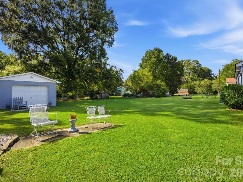 204 Memorial Drive, Clover, SC 29710.  MLS# CAR4416477, YatesRealty ID 45704. 