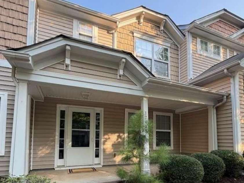 17447 Caldwell Track Drive, Cornelius, NC 28031.  MLS# CAR4416722, YatesRealty ID 45705. 
