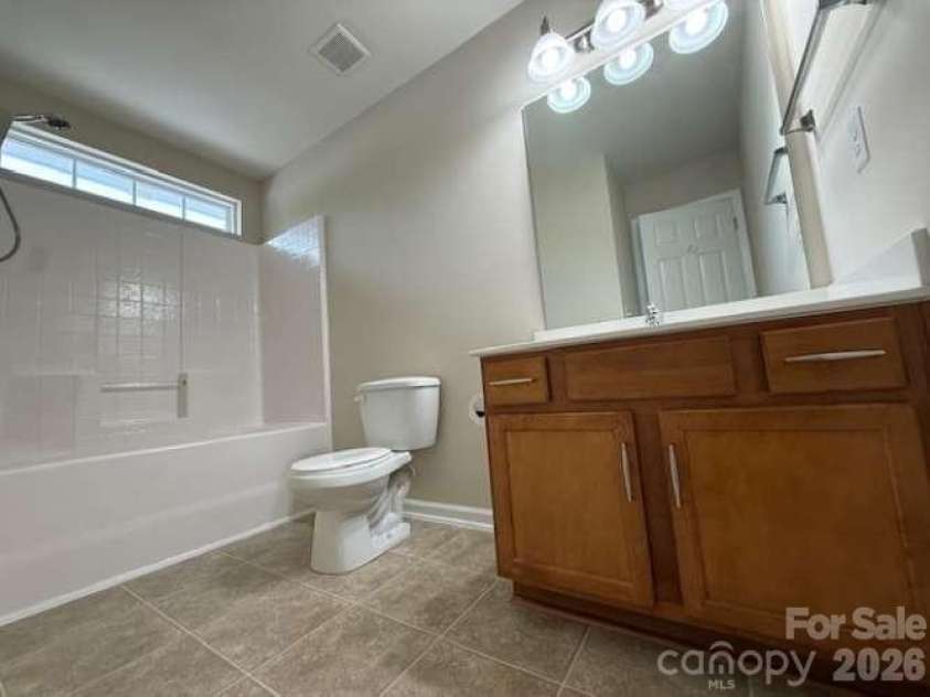 17447 Caldwell Track Drive, Cornelius, NC 28031.  MLS# CAR4416722, YatesRealty ID 45705. 