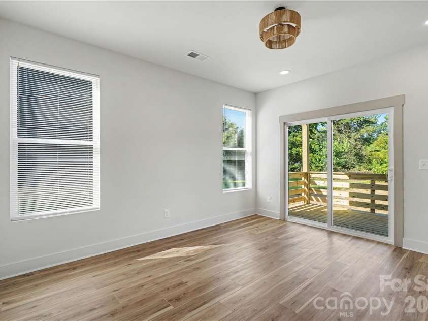 591 Central Drive, Concord, NC 28027.  MLS# CAR4415958, YatesRealty ID 45706. 