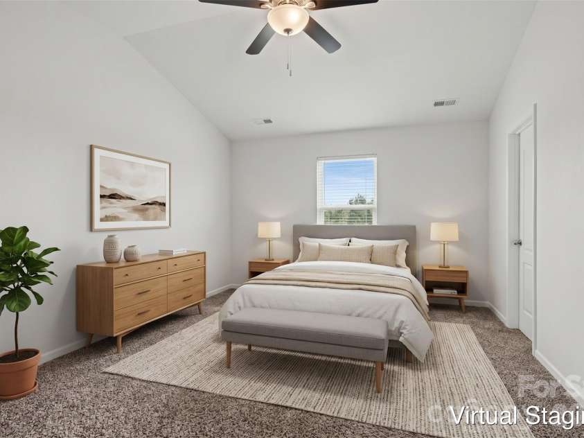 3915 Rosfield Drive, Charlotte, NC 28214.  MLS# CAR4409394, YatesRealty ID 45707. Virtually Staged