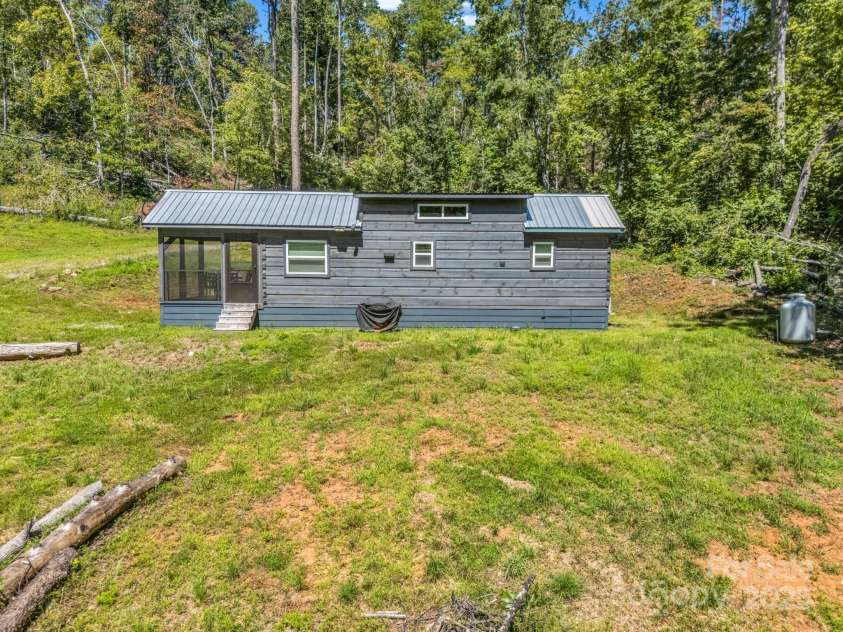231 Wandering Bear Way, Lake Lure, NC 28746.  MLS# CAR4292904, YatesRealty ID 4571. 
