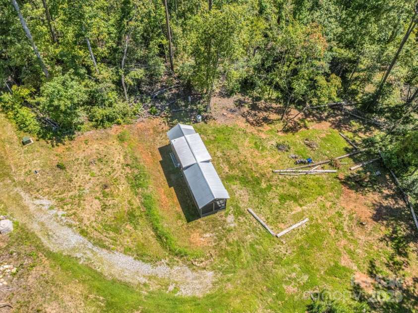 231 Wandering Bear Way, Lake Lure, NC 28746.  MLS# CAR4292904, YatesRealty ID 4571. 