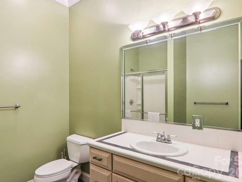 596 Club Boulevard, Lake Toxaway, NC 28747.  MLS# CAR4415218, YatesRealty ID 45711. 