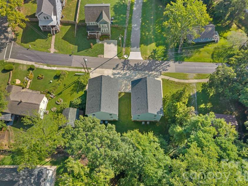 427 Arbor Drive, Waxhaw, NC 28173.  MLS# CAR4415402, YatesRealty ID 45712. 