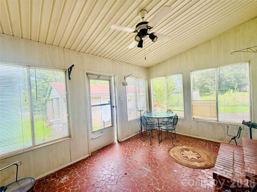 36 Holly Street, Great Falls, SC 29055.  MLS# CAR4416819, YatesRealty ID 45713. 