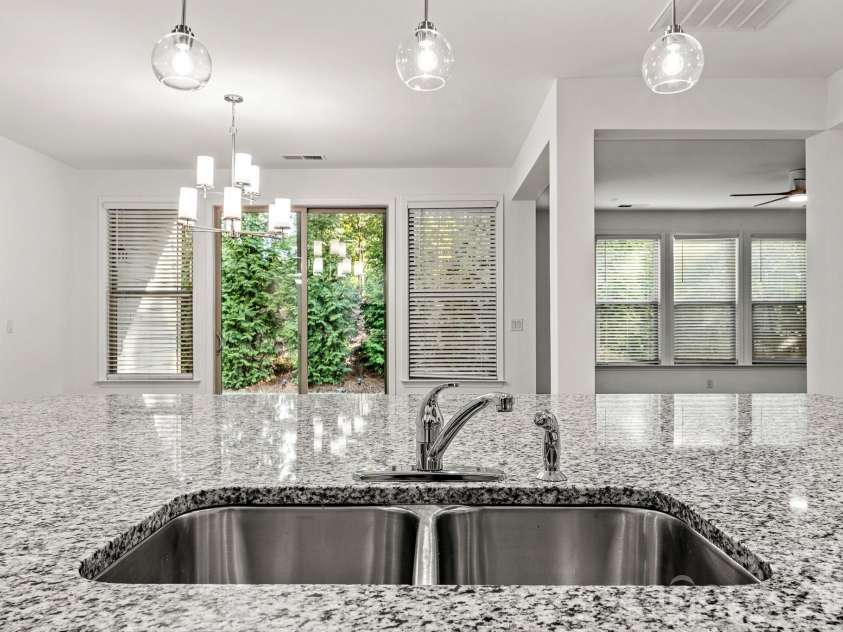 2609 Suffolk Place, Fort Mill, SC 29715.  MLS# CAR4415424, YatesRealty ID 45714. 