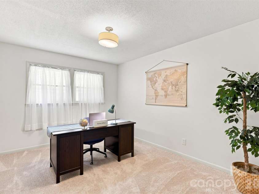 1002 Leewood Drive, Monroe, NC 28112.  MLS# CAR4416687, YatesRealty ID 45719. Flex room/office