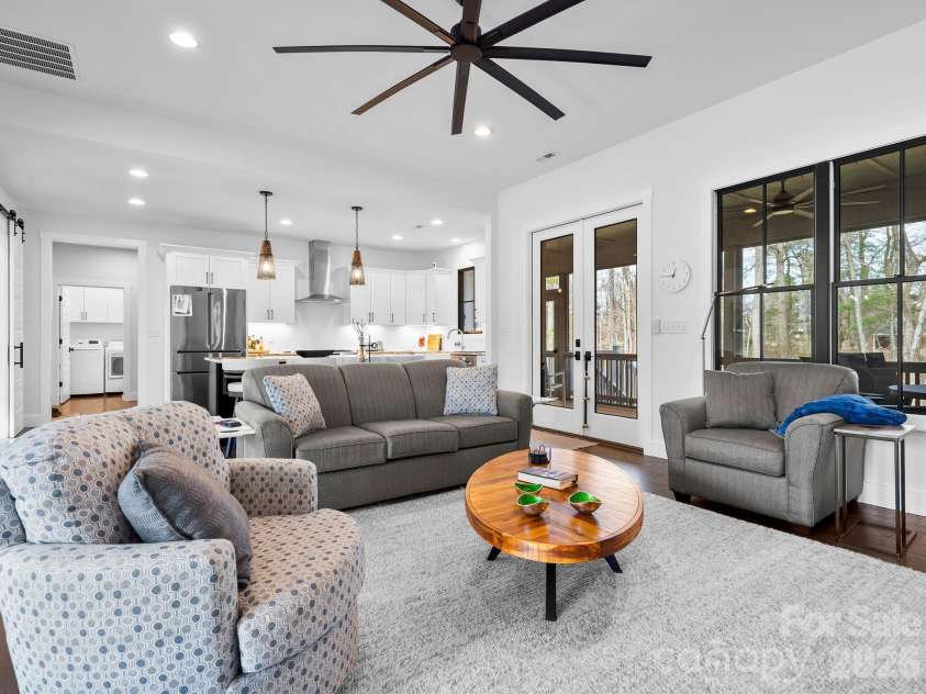 215 Lindsey Farm Drive, Flat Rock, NC 28731.  MLS# CAR4353763, YatesRealty ID 4572. 