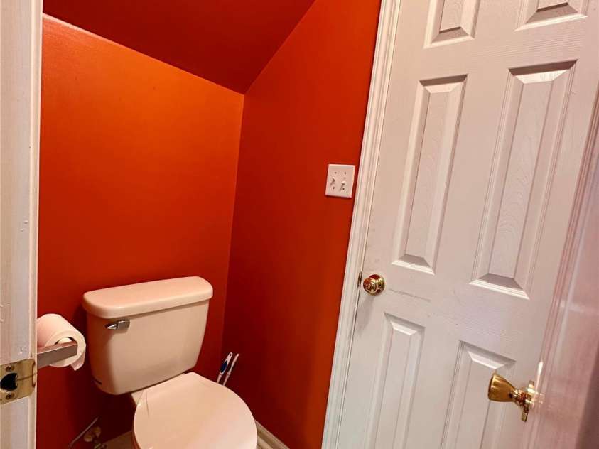 4927 Curtiswood Drive, Charlotte, NC 28213.  MLS# CAR4243585, YatesRealty ID 4572. 
