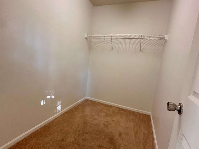 4927 Curtiswood Drive, Charlotte, NC 28213.  MLS# CAR4243585, YatesRealty ID 4572. 