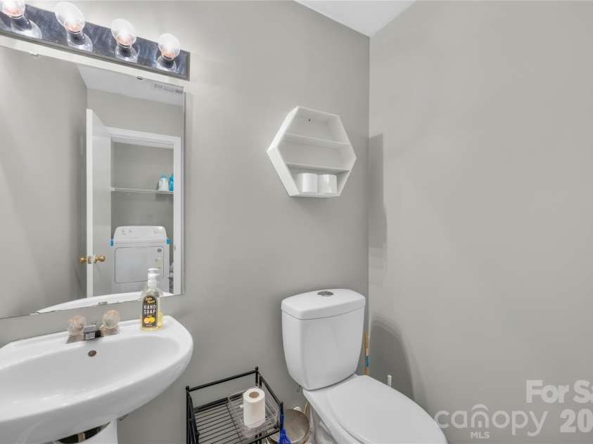 3009 Winners Circle, Concord, NC 28025.  MLS# CAR4415221, YatesRealty ID 45721. 