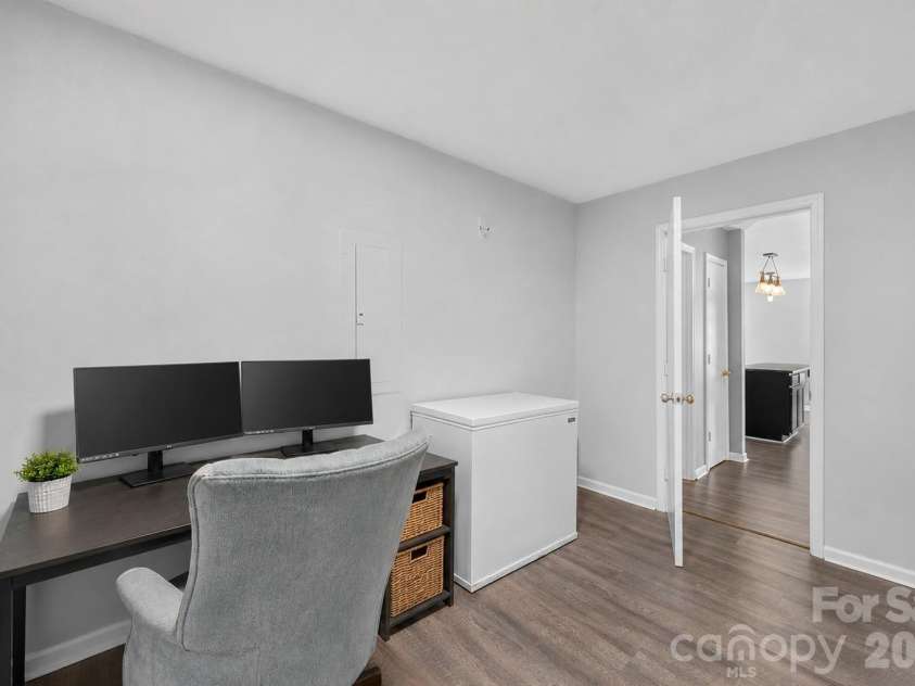 3009 Winners Circle, Concord, NC 28025.  MLS# CAR4415221, YatesRealty ID 45721. 