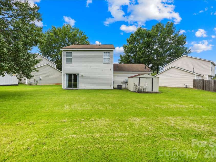 3009 Winners Circle, Concord, NC 28025.  MLS# CAR4415221, YatesRealty ID 45721. 