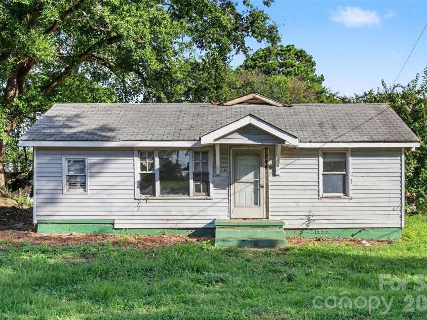 2131 Ferris Street, Rock Hill, SC 29732.  MLS# CAR4415777, YatesRealty ID 45726. 