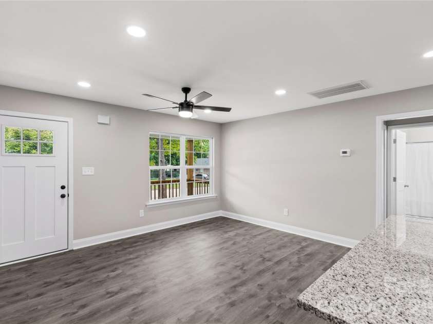 815 Spruce Street, Rock Hill, SC 29730.  MLS# CAR4416830, YatesRealty ID 45727. 