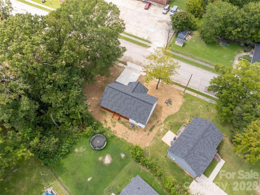 815 Spruce Street, Rock Hill, SC 29730.  MLS# CAR4416830, YatesRealty ID 45727. 