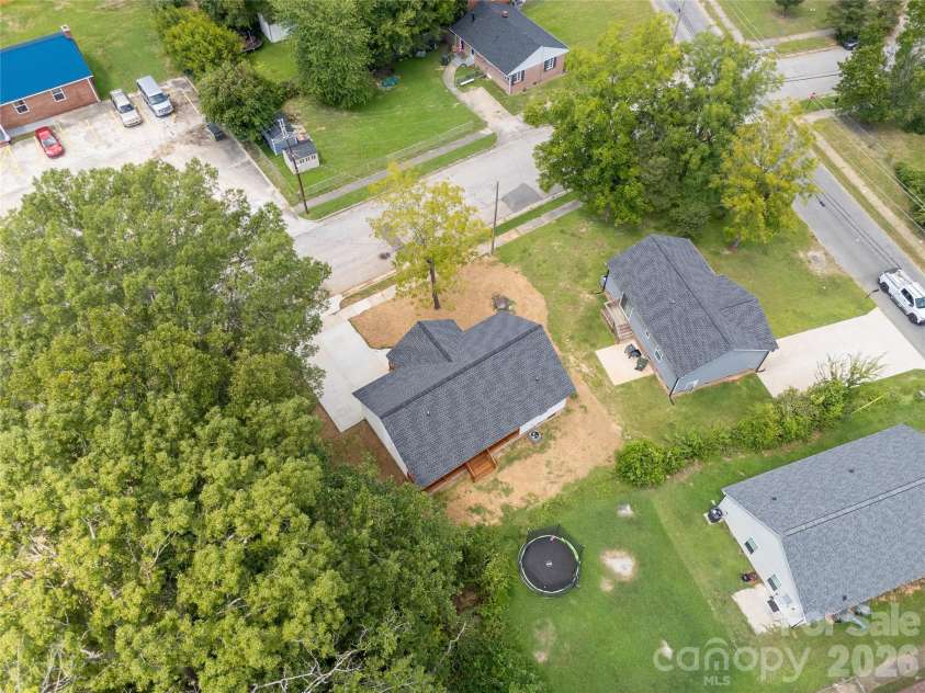 815 Spruce Street, Rock Hill, SC 29730.  MLS# CAR4416830, YatesRealty ID 45727. 