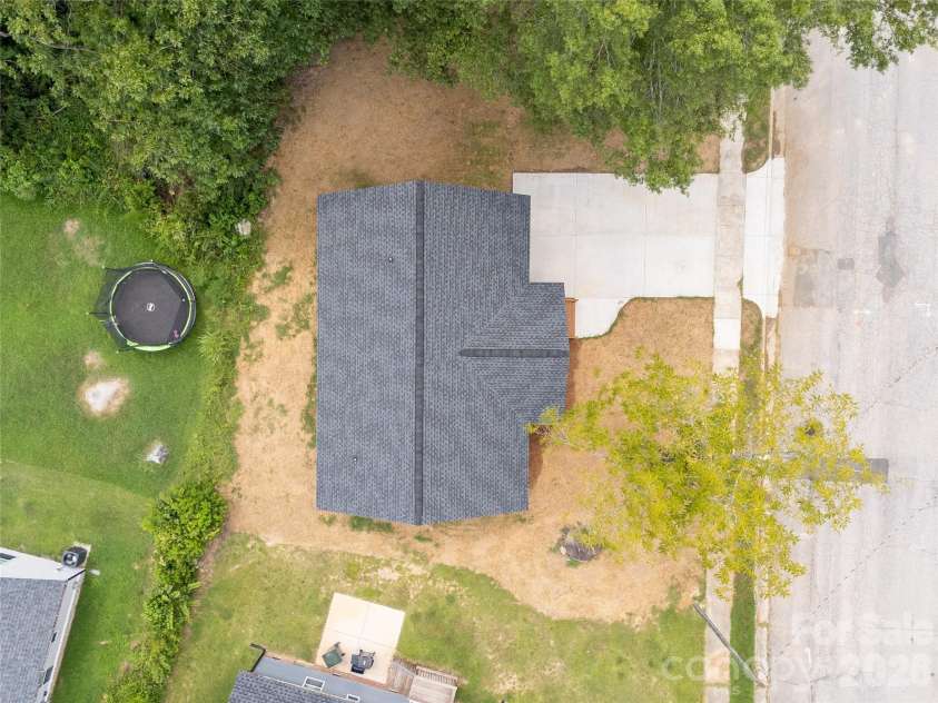 815 Spruce Street, Rock Hill, SC 29730.  MLS# CAR4416830, YatesRealty ID 45727. 