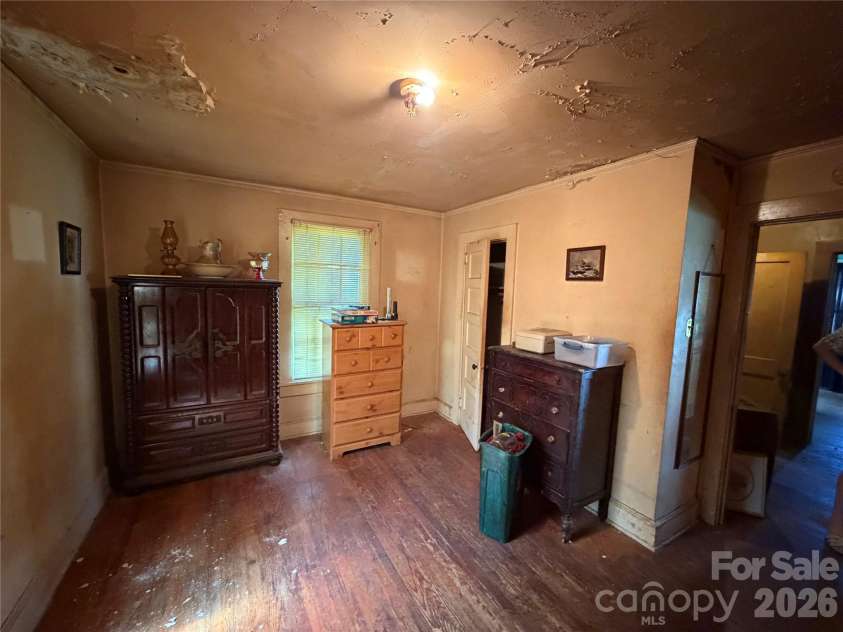 648 Flint Street, Rock Hill, SC 29730.  MLS# CAR4416674, YatesRealty ID 45729. 