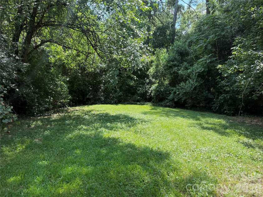 648 Flint Street, Rock Hill, SC 29730.  MLS# CAR4416674, YatesRealty ID 45729. 