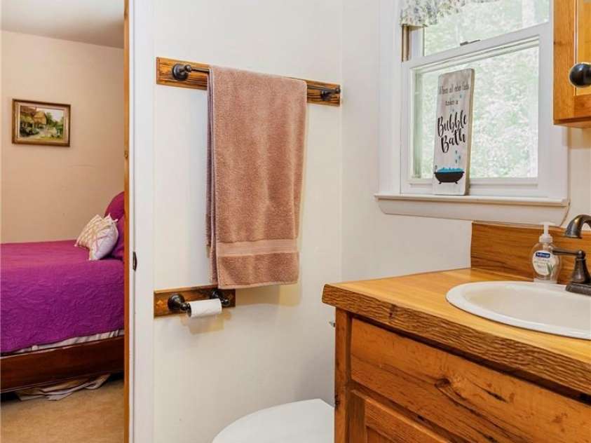 167 Bold Springs Road, Sylva, NC 28779.  MLS# CAR4226014, YatesRealty ID 4573. 