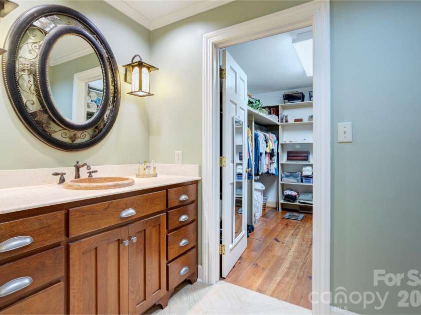 129 Overbrook Drive, Concord, NC 28025.  MLS# CAR4416139, YatesRealty ID 45731. Primary bathroom