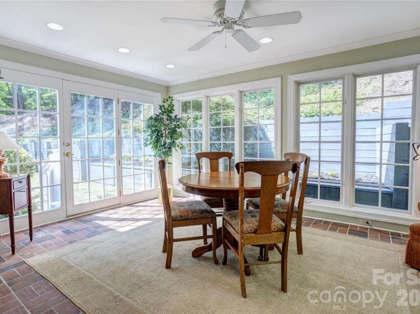 129 Overbrook Drive, Concord, NC 28025.  MLS# CAR4416139, YatesRealty ID 45731. Sunroom