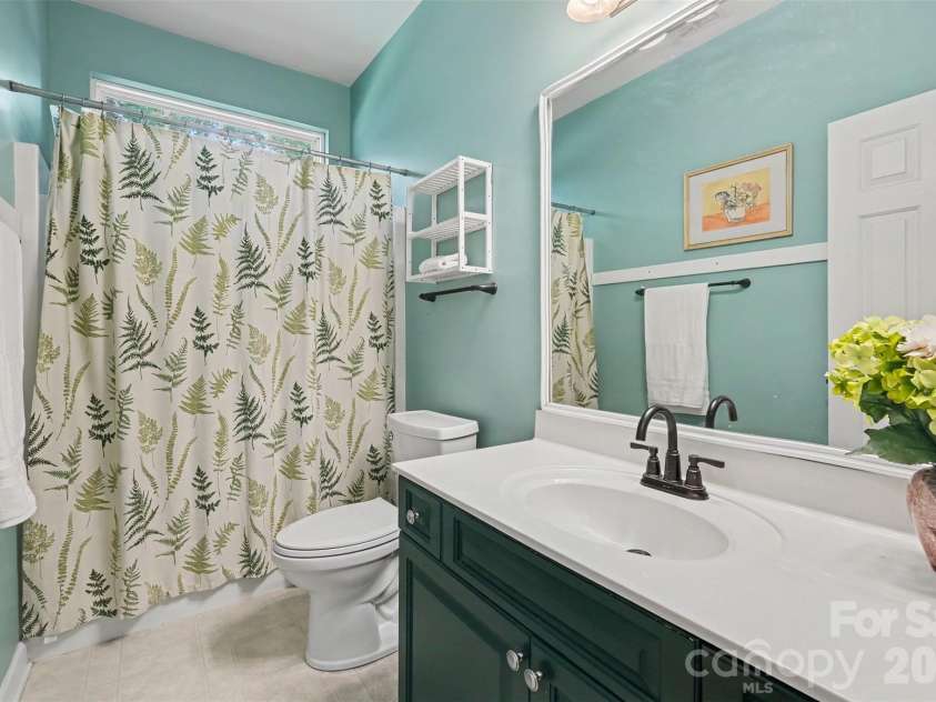 12034 Hampton Place Drive, Charlotte, NC 28269.  MLS# CAR4411824, YatesRealty ID 45733. 