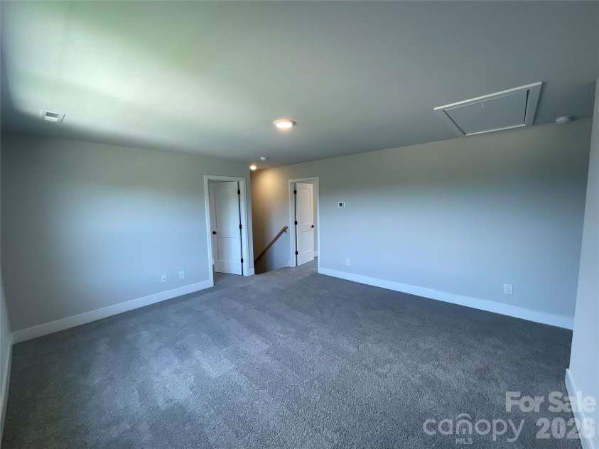 156 Kerr Walk Drive, Statesville, NC 28677.  MLS# CAR4416230, YatesRealty ID 45734. Loft