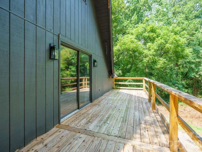 2776 US 64 Highway, Morganton, NC 28655.  MLS# CAR4416866, YatesRealty ID 45736. 