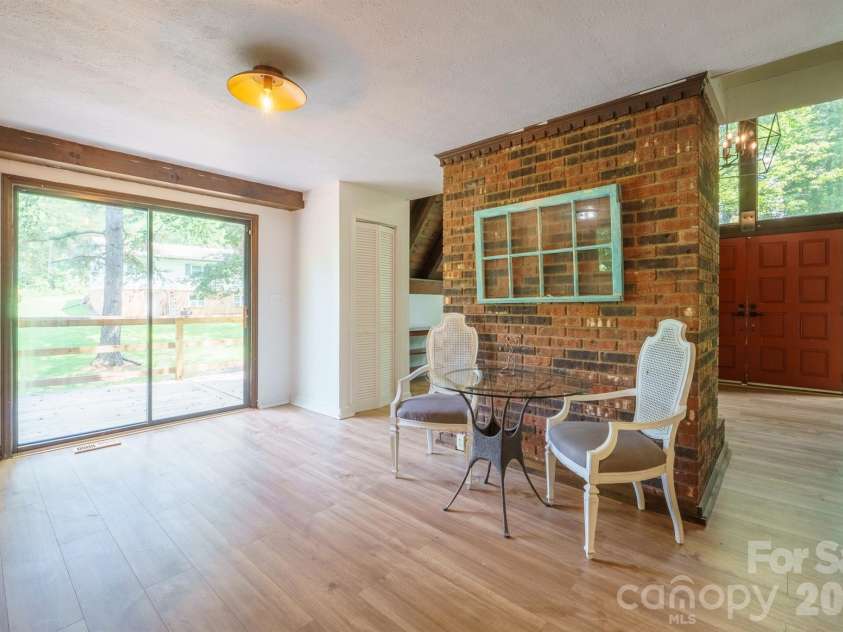 2776 US 64 Highway, Morganton, NC 28655.  MLS# CAR4416866, YatesRealty ID 45736. 