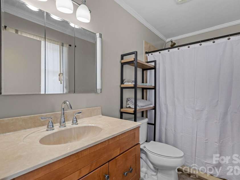 1295 Parris Road, Rock Hill, SC 29732.  MLS# CAR4411338, YatesRealty ID 45739. Primary bathroom