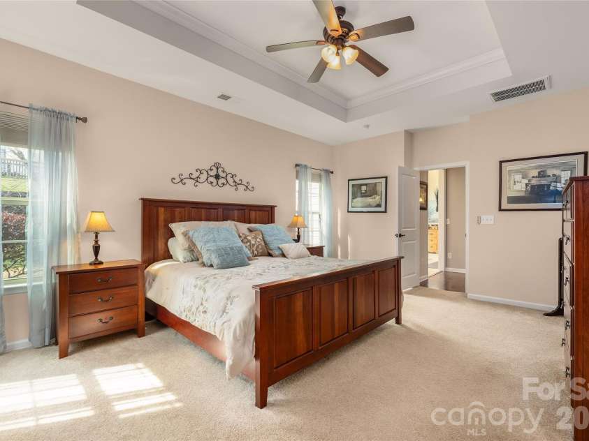11422 Warfield Avenue, Huntersville, NC 28078.  MLS# CAR4355080, YatesRealty ID 4574. 