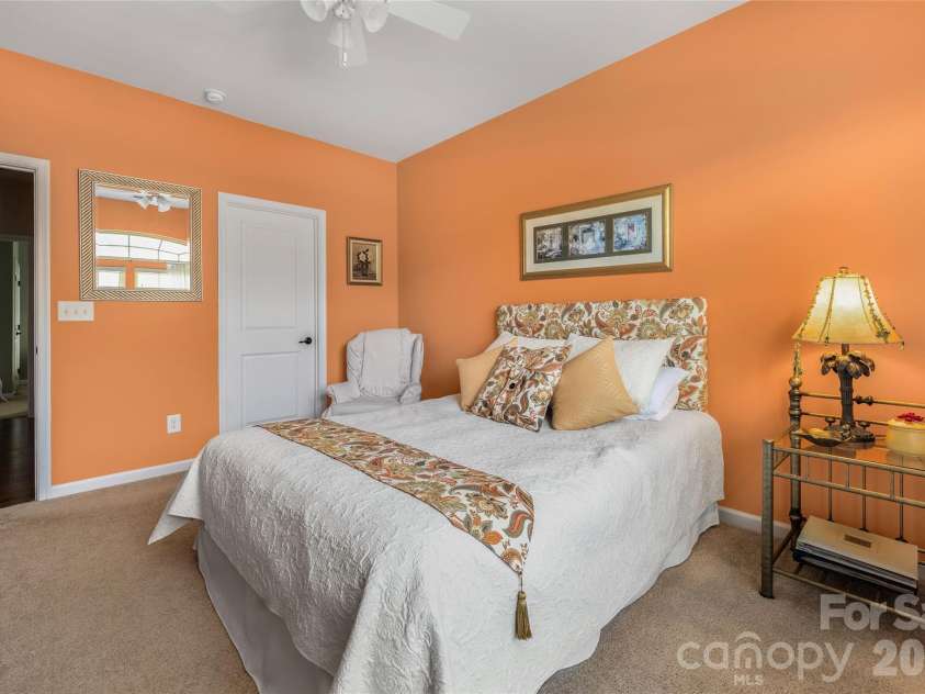 11422 Warfield Avenue, Huntersville, NC 28078.  MLS# CAR4355080, YatesRealty ID 4574. 