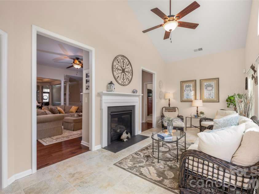 11422 Warfield Avenue, Huntersville, NC 28078.  MLS# CAR4355080, YatesRealty ID 4574. 
