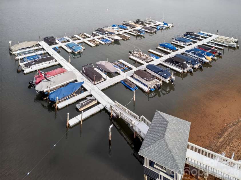 2121 Regatta Lane, Denver, NC 28037.  MLS# CAR4342446, YatesRealty ID 4574. 