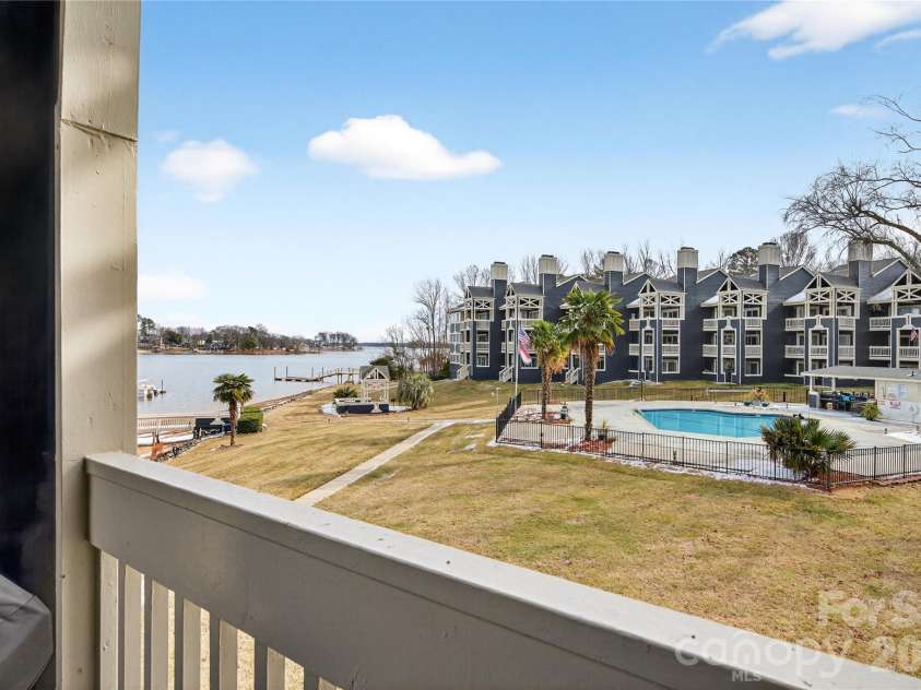 2121 Regatta Lane, Denver, NC 28037.  MLS# CAR4342446, YatesRealty ID 4574. 