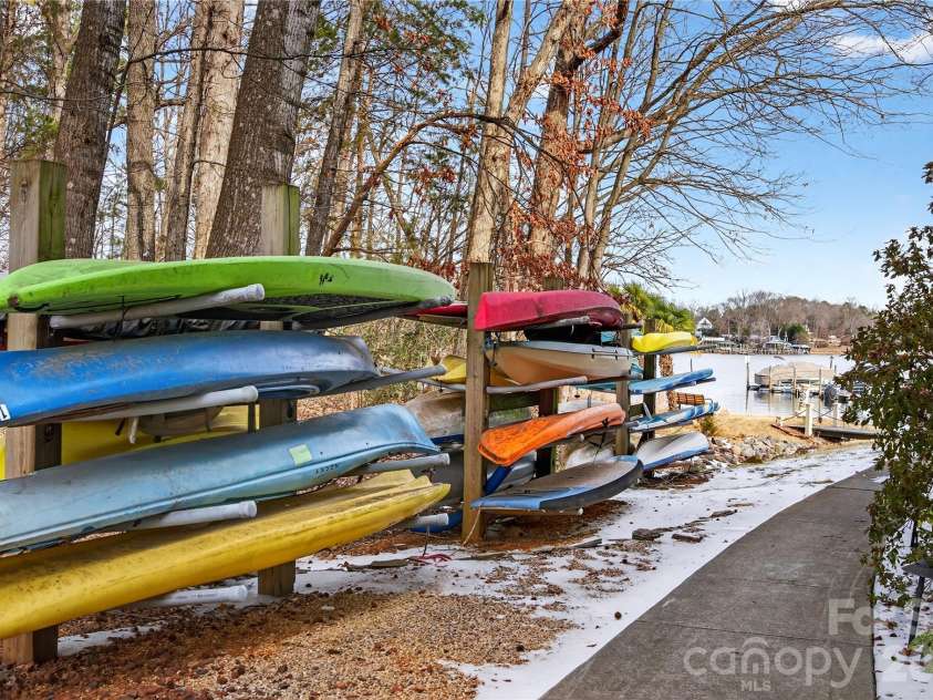 2121 Regatta Lane, Denver, NC 28037.  MLS# CAR4342446, YatesRealty ID 4574. 