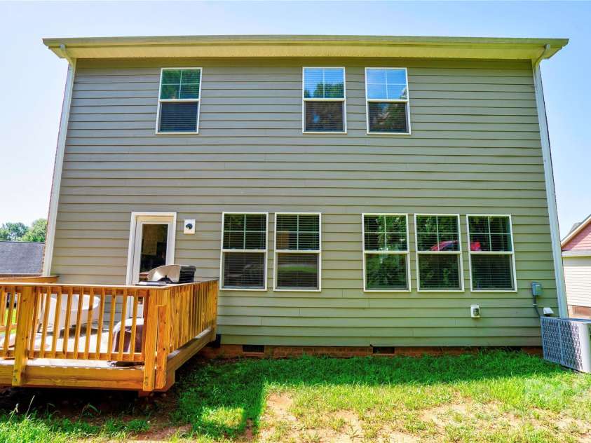 305 Firefly Path, Shelby, NC 28150.  MLS# CAR4415887, YatesRealty ID 45740. Back