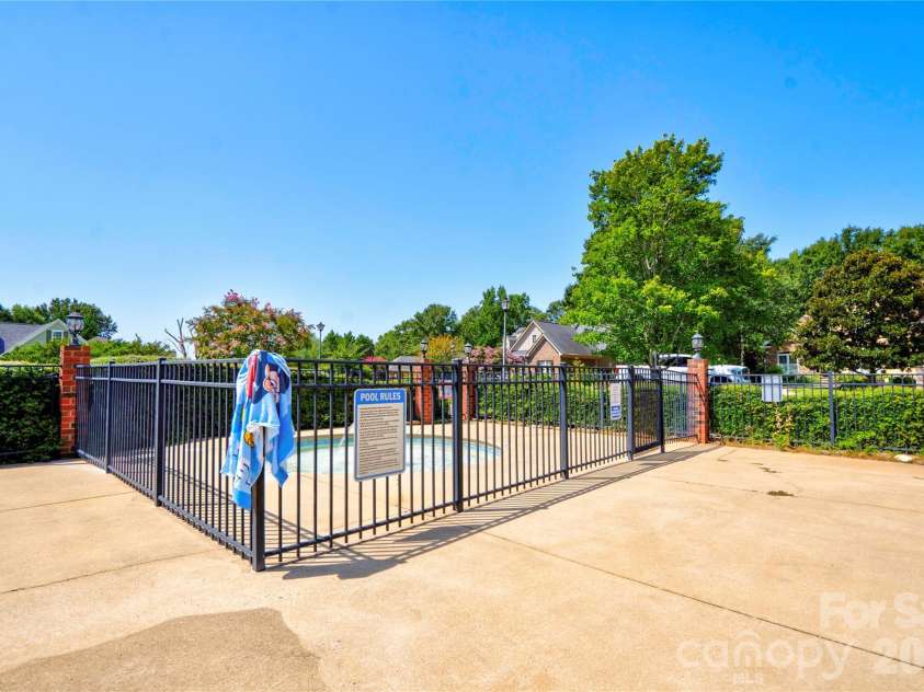 305 Firefly Path, Shelby, NC 28150.  MLS# CAR4415887, YatesRealty ID 45740. Community Pool