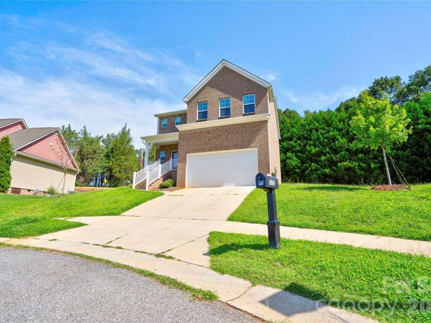 305 Firefly Path, Shelby, NC 28150.  MLS# CAR4415887, YatesRealty ID 45740. Front