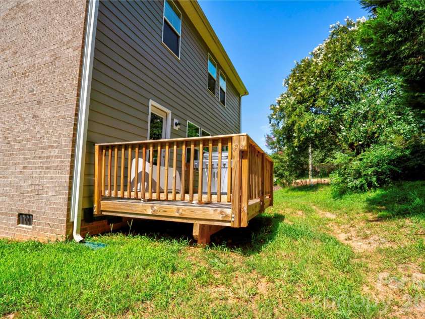 305 Firefly Path, Shelby, NC 28150.  MLS# CAR4415887, YatesRealty ID 45740. Rear Deck