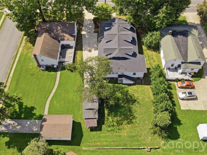 302 Ridge Avenue, Kannapolis, NC 28083.  MLS# CAR4414149, YatesRealty ID 45746. 