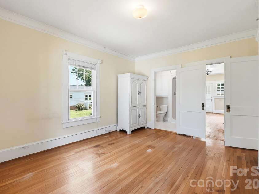 302 Ridge Avenue, Kannapolis, NC 28083.  MLS# CAR4414149, YatesRealty ID 45746. 