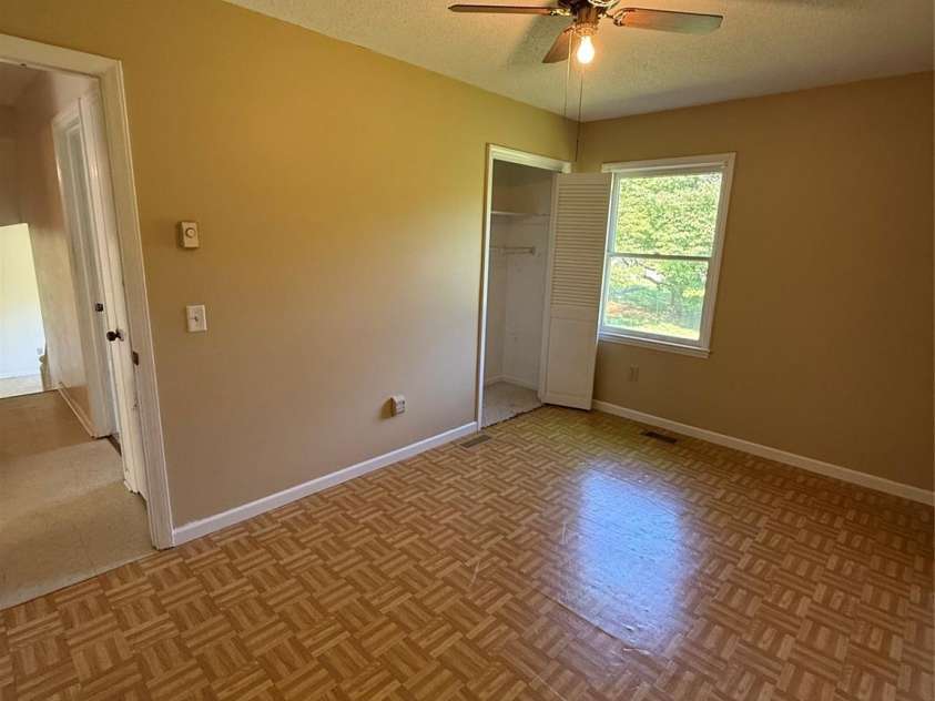 3695 Commanche Court, Lenoir, NC 28645.  MLS# CAR4415005, YatesRealty ID 45749. 